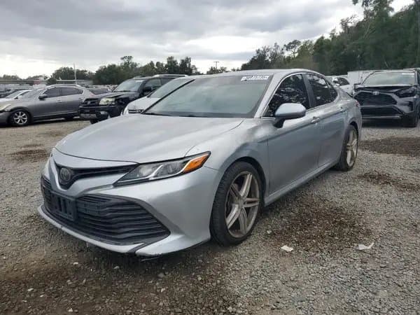 Toyota Camry 2018