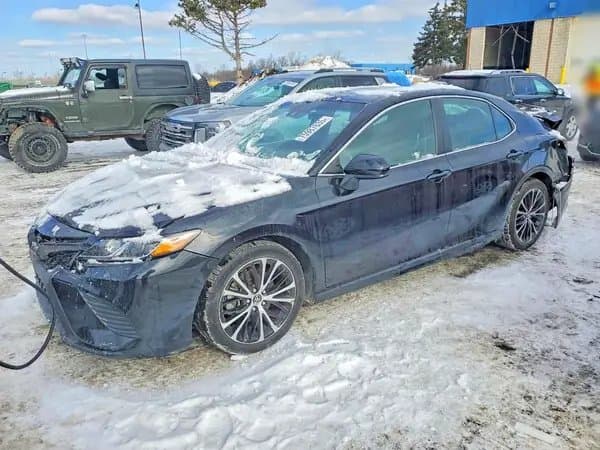 Toyota Camry 2018