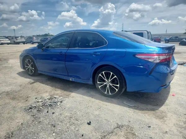 Toyota Camry 2018