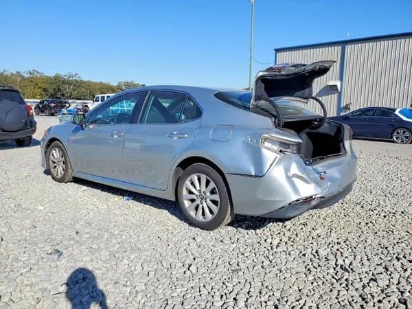 Toyota Camry 2018