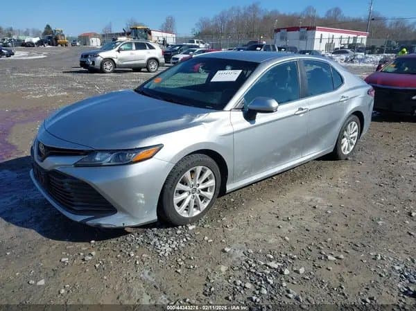 Toyota Camry 2018