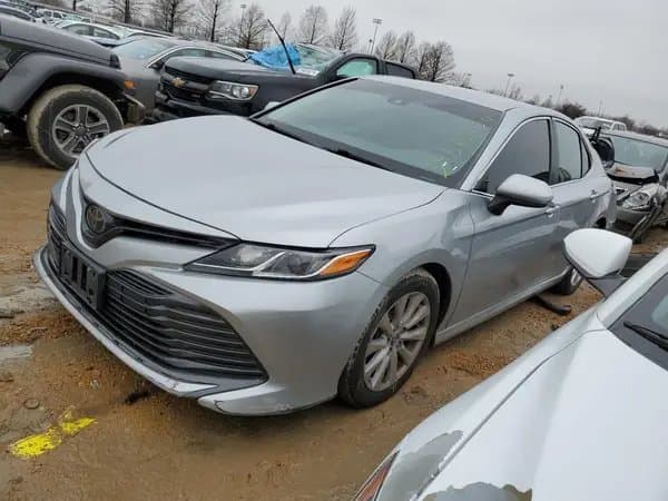 Toyota Camry 2018