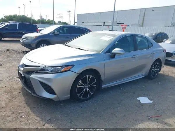 Toyota Camry 2018