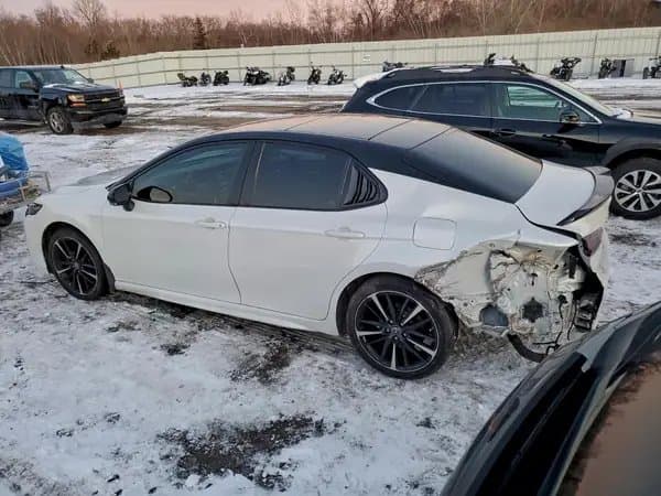 Toyota Camry 2018