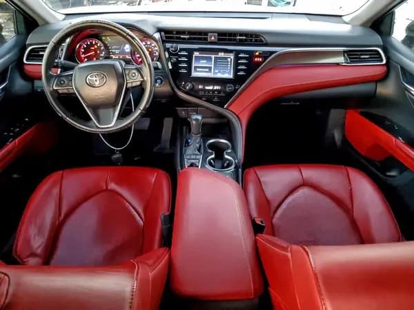 Toyota Camry 2018