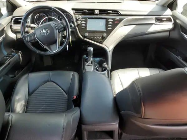 Toyota Camry 2018