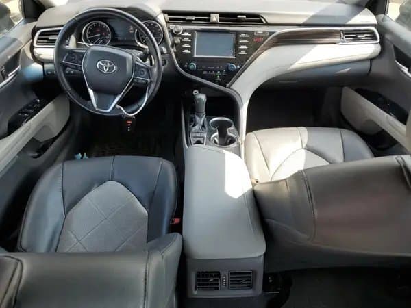 Toyota Camry 2018