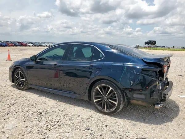 Toyota Camry 2018