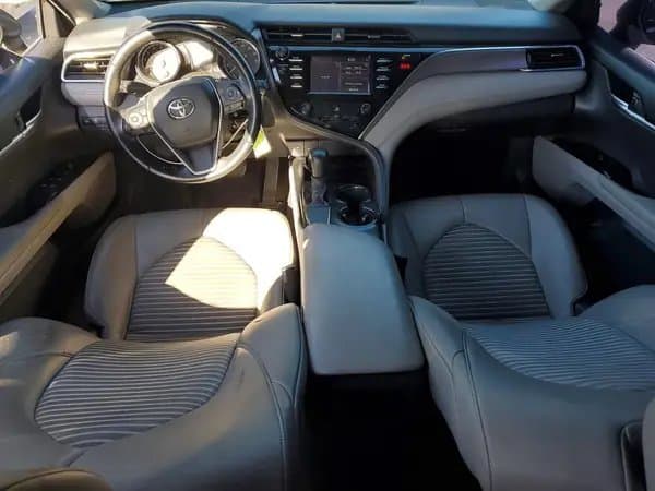 Toyota Camry 2018