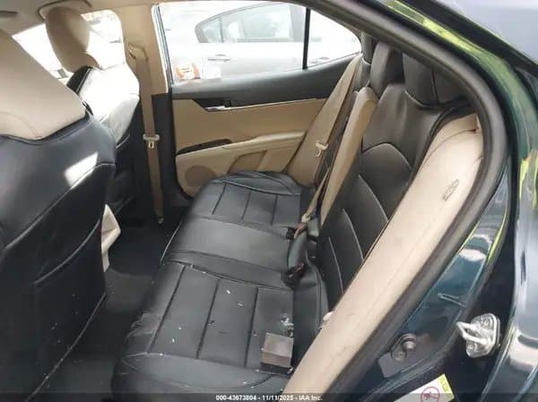 Toyota Camry 2018