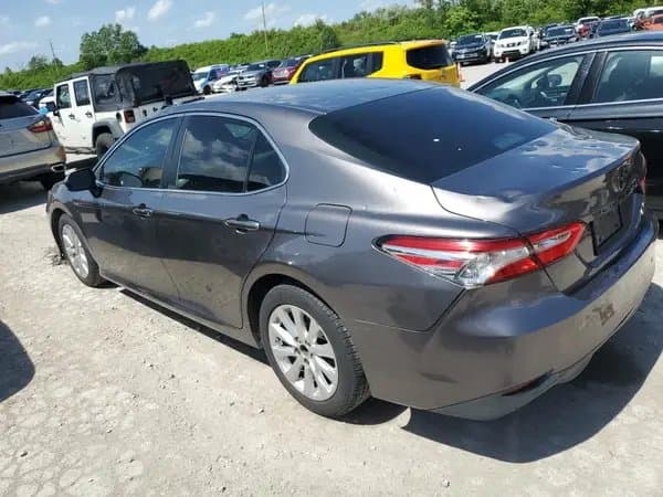 Toyota Camry 2018