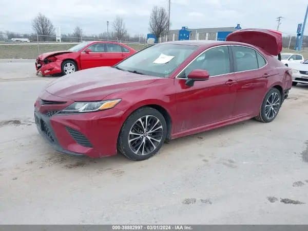 Toyota Camry 2018