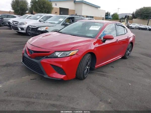 Toyota Camry 2019