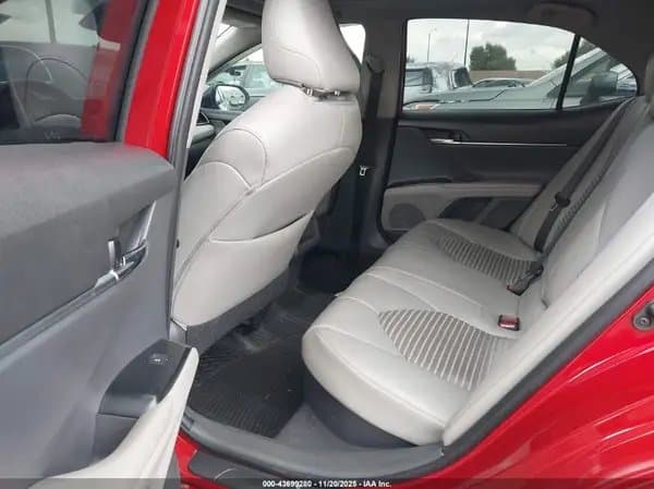 Toyota Camry 2019
