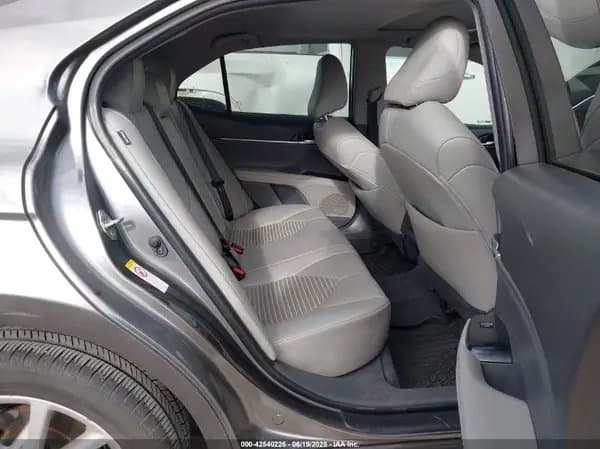 Toyota Camry 2019