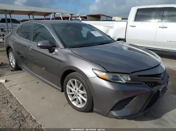 Toyota Camry 2019