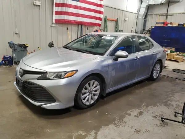 Toyota Camry 2019