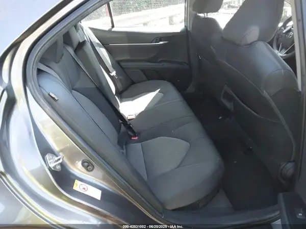 Toyota Camry 2019