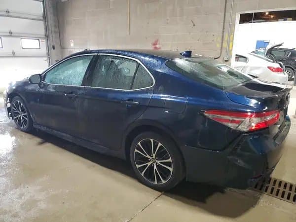 Toyota Camry 2019