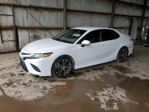 Toyota Camry 2019