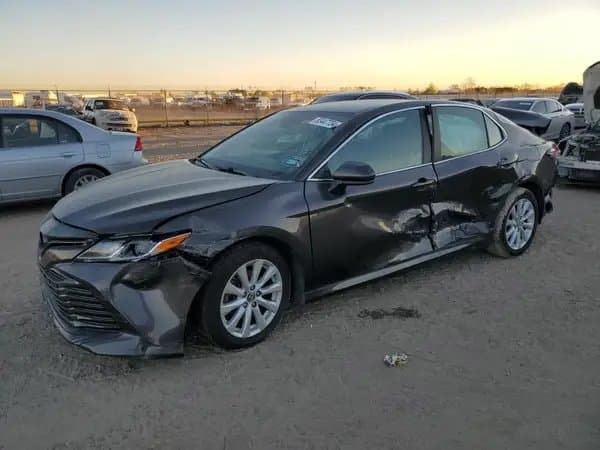 Toyota Camry 2019
