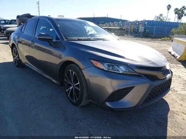 Toyota Camry 2019