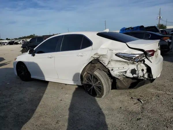 Toyota Camry 2019