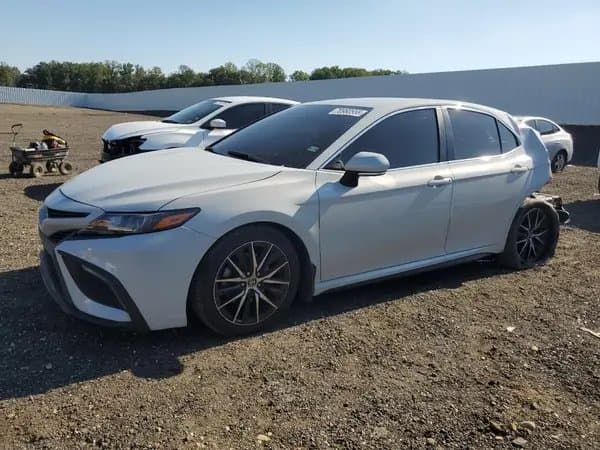 Toyota Camry 2019
