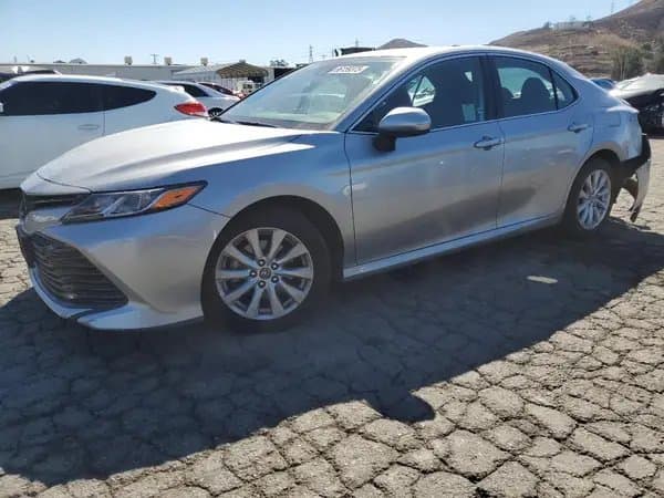 Toyota Camry 2019