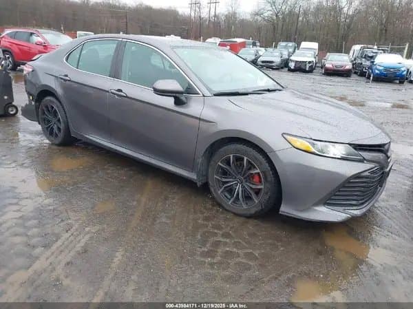 Toyota Camry 2020