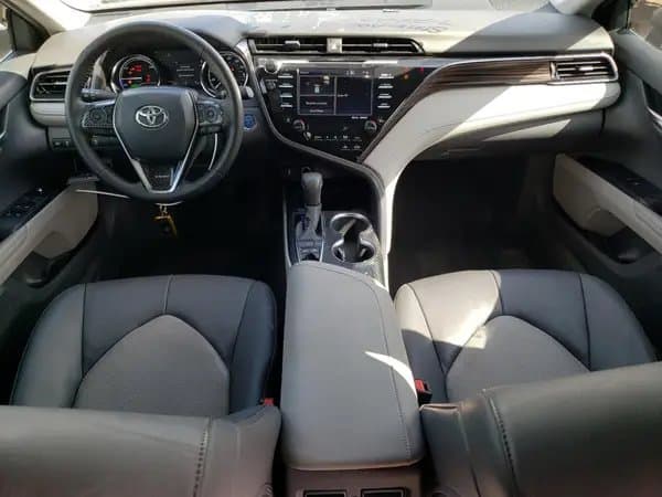 Toyota Camry 2020