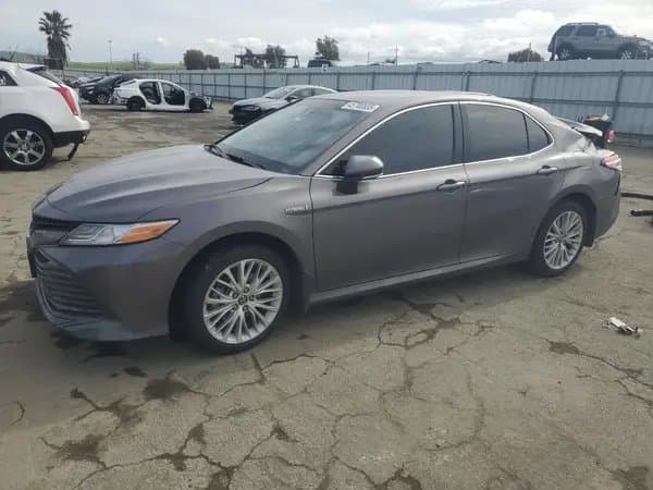 Toyota Camry 2020