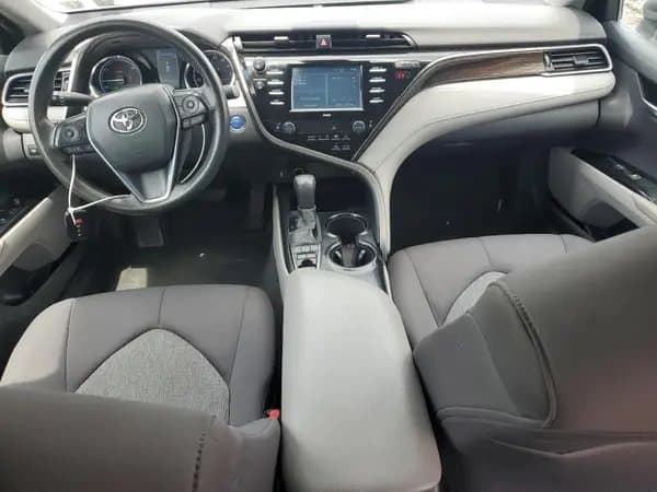 Toyota Camry 2020