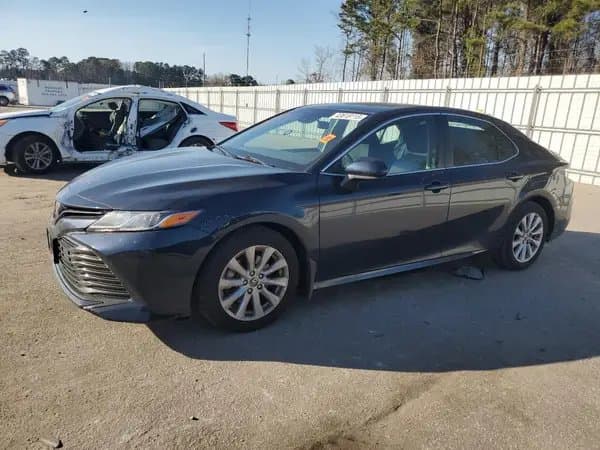 Toyota Camry 2020