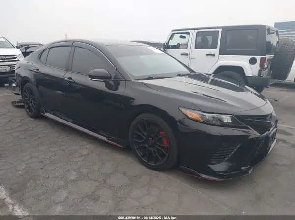 Toyota Camry 2021