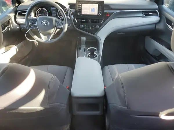 Toyota Camry 2021