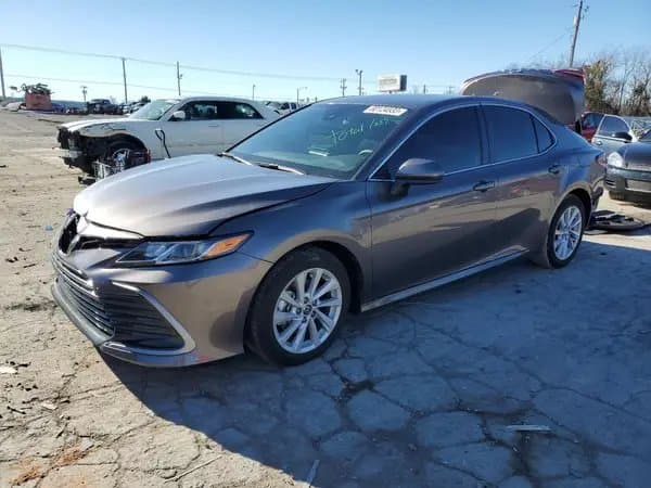 Toyota Camry 2021