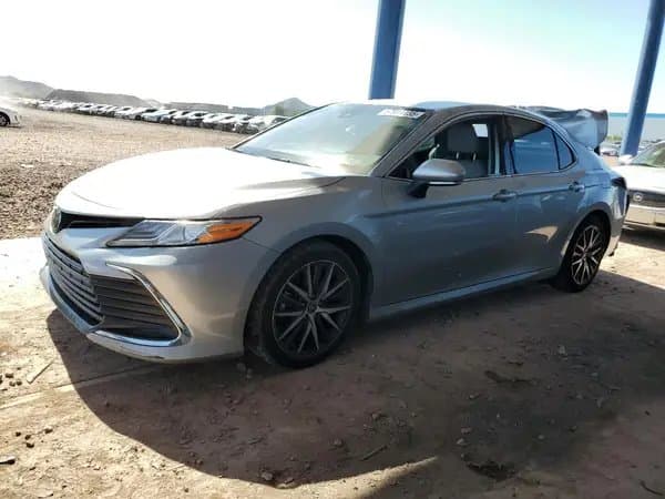 Toyota Camry 2022