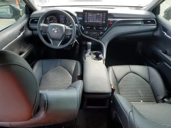 Toyota Camry 2022