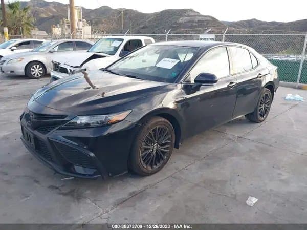 Toyota Camry 2022