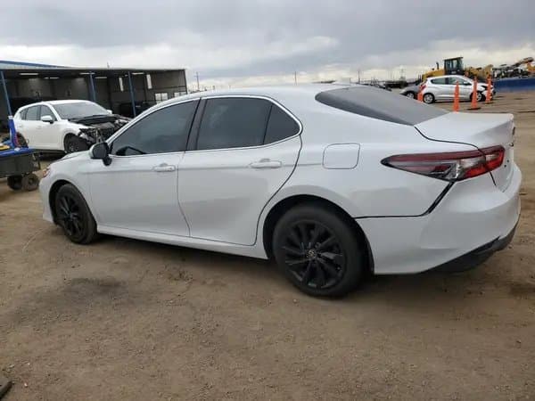 Toyota Camry 2022