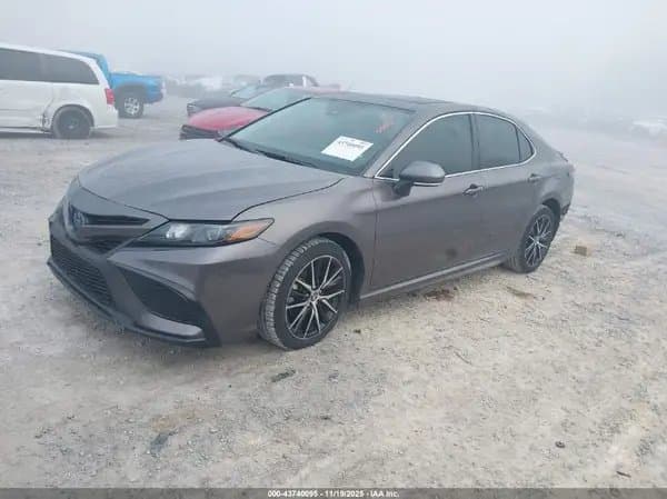 Toyota Camry 2022