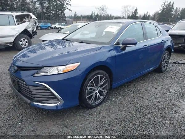 Toyota Camry 2023