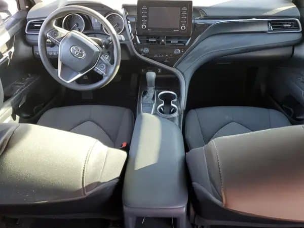 Toyota Camry 2023