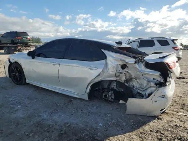 Toyota Camry 2023