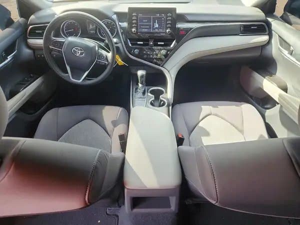 Toyota Camry 2023