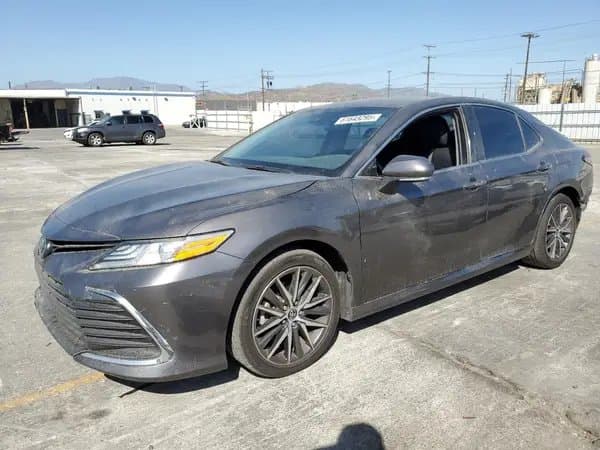 Toyota Camry 2023