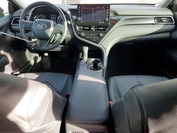 Toyota Camry 2023