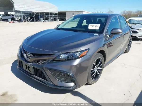 Toyota Camry 2023