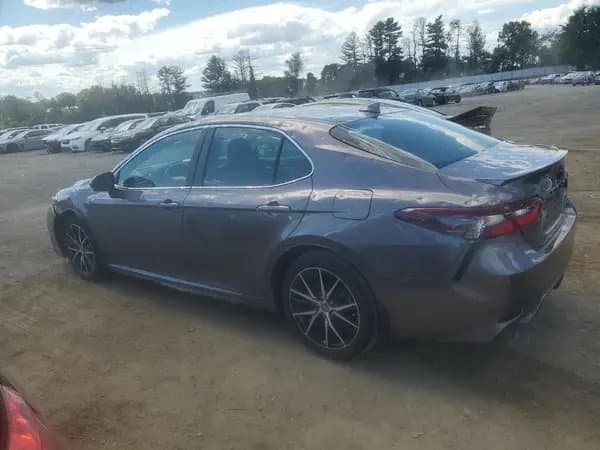 Toyota Camry 2023